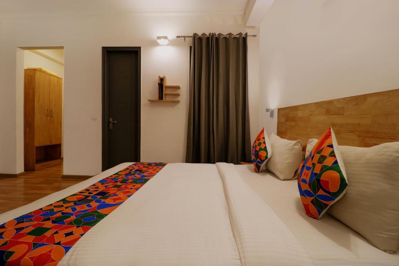 Fabhotel The Glory Гургаон Экстерьер фото